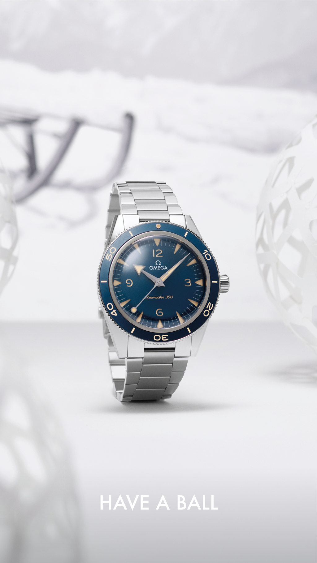 OMEGA - Set Design by MATHILDE NIVET